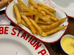 -Tubestation站点比萨(新世界大望路店)