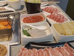 -海底捞火锅(杭州滨江九宜城店)