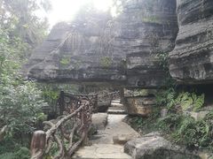 -梭布垭石林景区