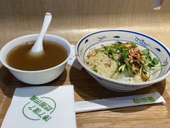 秘制凉皮-煎饼道·新鲜现做(桐梓林店)