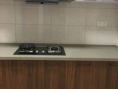 -百安居装修建材卖场(南山店)