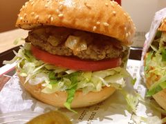-The Habit Burger Grill 哈比特汉堡(爱琴海店)