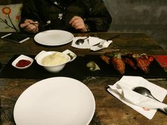 -HIGH FIVE哈福手工汉堡(桂林路店)