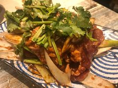 -燚店·铁板鱼蛙·烤肉·烤串(北新桥店)