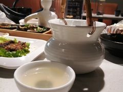 秘制牛骨清汤-新仙清汤牛腩(铜锣湾店)