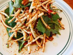 凉拌折耳根-云海肴·汽锅鸡·云南菜(苏州中心店)