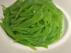翡翠莴笋丝-大鸭梨烤鸭(石佛营店)