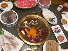 -小天鹅火锅·一线江景洪鼎旗舰店(洪崖洞店)