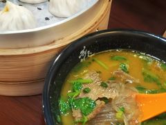 牛肉粉丝汤-大龙汤包