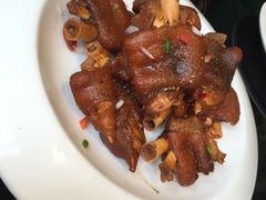 -小龙酒家(桂平路店)