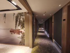 -杭州西湖湖滨银泰亚朵酒店