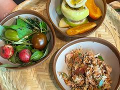 -野山舂·贵州现舂酸汤火锅(鸿通城店)