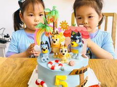 -咖咖熊蛋糕定制·英国蓝风车动物性淡奶油