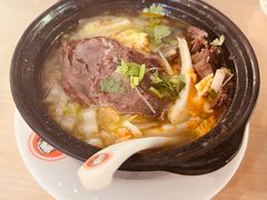 -闫家驴肉老店(华电一校店)