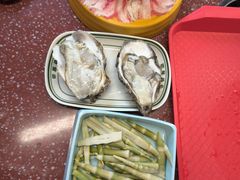 -四囍码头海鲜烧烤自助火锅(外滩南京东路悦荟广场店)