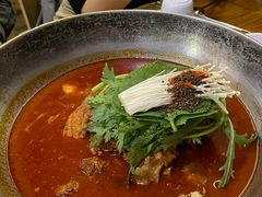 -喇喇排骨火锅·传统韩式脊骨汤(望京西园总店)