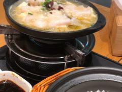 金汤酸菜鱼-谷田稻香(佛罗伦萨店)