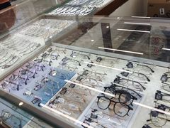 -明月眼镜(三坝店)