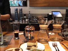 -星巴克(港汇1号办公楼店)