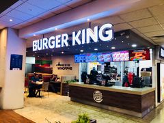 -班达拉奈克国际机场