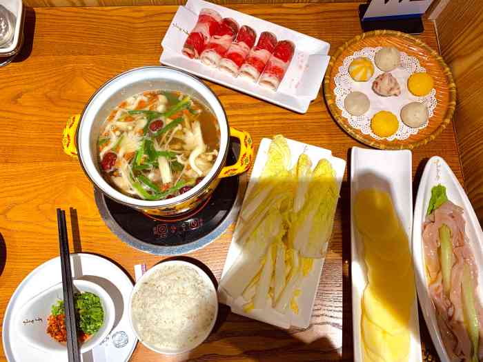 牧野千里蒙料餐厅(上邦店)-"打卡上邦牧野千里火锅92 有点蒙古风情.