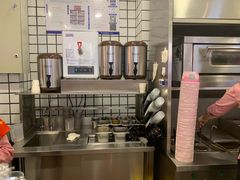 -南门金峰辣子鸡·玩串串(昌发展万科广场店)