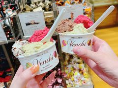 -VENCHI 闻绮(上海佛罗伦萨小镇店)