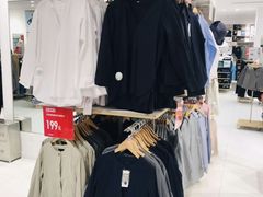 -优衣库(南京建邺万达广场店)