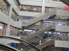 -百荣世贸商城