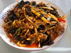 鱼香肉丝-翼松楼餐厅