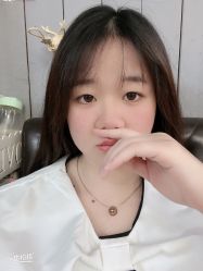 -88潮牌造型烫发·染发