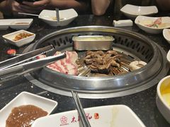 -木槿花韩式炭烤·熟成肉工坊(孙文东路店)
