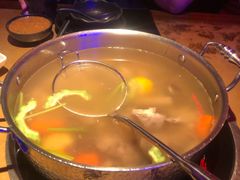 -左庭右院鲜牛肉火锅(金山万达店)