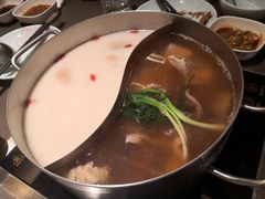 -捞王锅物料理(上海世茂广场店)