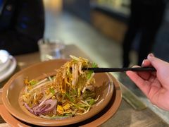 白虾酱小炒粉丝-蜜桃餐厅·江浙融合菜(荟聚购物中心店)
