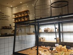面包甜点陈列柜-81bakery(关山路店)