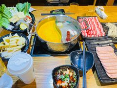 -呷哺呷哺(万达新世界店)