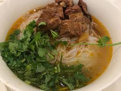 牛肉面-南航明珠v2头等舱公务舱休息室