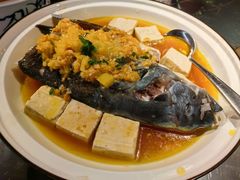 臭豆腐黄金鱼头-寻宝记绍兴菜(状元店)