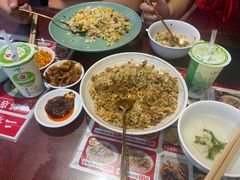 -扬二春炒饭(国庆路总店)