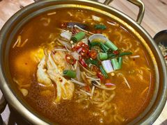 辛拉面-金顺碳烤肉(番禺傍江地铁站店)