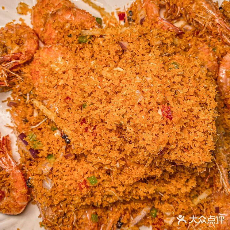 · 三亚的一家开了几十年的阿浪连锁海鲜餐厅