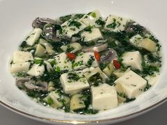 荠菜蘑菇烩豆腐-Yan Ting 宴庭中餐厅(上海静安瑞吉酒店)