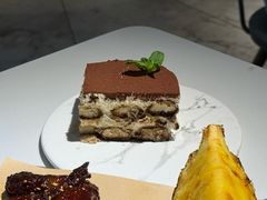 -魏客咖啡(中铁中心店)