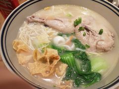 -刀小蛮半只鸡过桥米线(家乐福四元桥店)