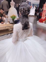 点击看大图 -艾米丽婚纱礼服