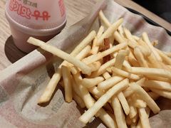 -肯德基(中纬店)