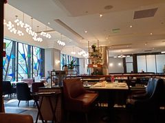 -港丽餐厅(高德置地店)