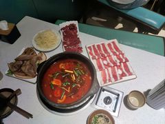 -贵府酸汤牛肉火锅·贵州老字号(飞山街店)
