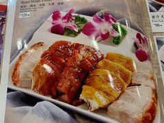 -香港新发烧腊茶餐厅(万象店)